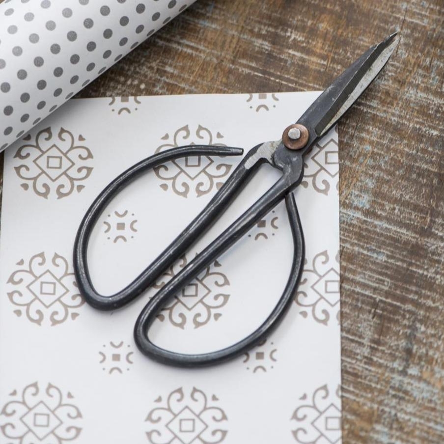 Cast Iron Utility Scissors – Ib Laursen