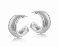 Leah Plated Brass Flower Stud Earrings in Silver – Big Metal London