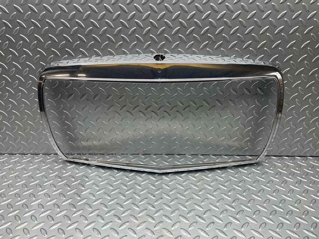 11845 Mercedes-Benz W123 Bonnet Grill Chrome Frame – Classic Mercedes Parts