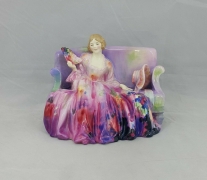 Royal Doulton Figurine Sweet and Twenty HN1549 Early Figurine – Amazing Antiques Etc. – Amazing Antiques