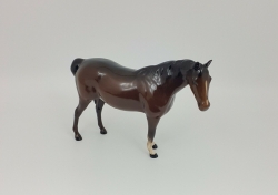 Royal Doulton Mare DA55 Facing Right Head-Up – Amazing Antiques Etc. – Amazing Antiques