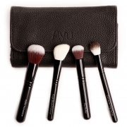 AYU ‘Flawless Face’ Brush Set – Vegan Friendly – Suitable For Sensitive Skin – Ayu.ie