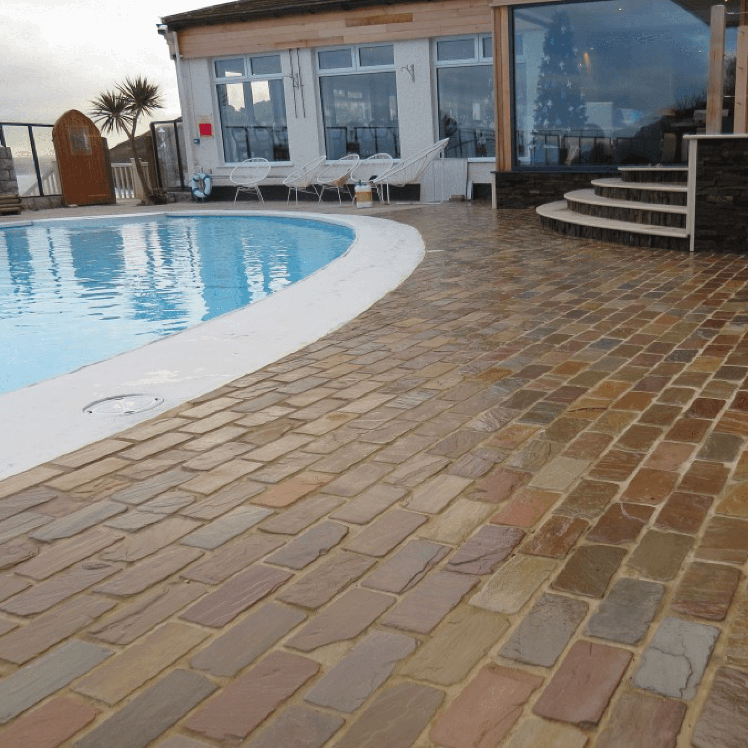 Autumn Brown Cobbles – 100x100x40/60mm – Premium Paving Co