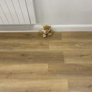 Farmhouse Oak – Standard Plank Laminate – 12mm – Water & Scratch Resistant – Wood Floor Store