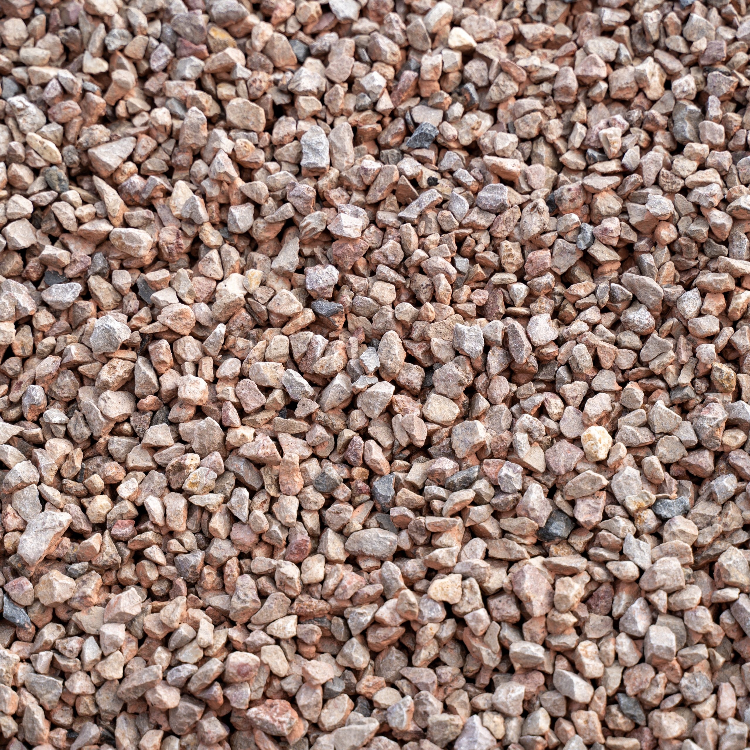 Staffordshire Pink 20mm Decorative Gravel – Bulk Bag