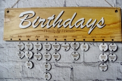 Wooden Birthday Calendar 20 Engravings – Circle – Forth Craft & Designs