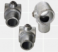 Galvanised Tube Fittings – 42mm OD Tube C42 – 147 Internal Swivel Tee – KIM40194 – K I Metals