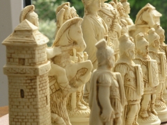 Berkeley Chess Ltd – Roman – Ivory and Brown