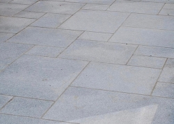 Blue Grey Granite Flamed 1200x600mm Paving Stone Pack 20mm 17.5m² – Blue / Grey – £34.8 Per M² – Infinite Paving