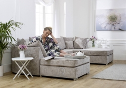 Elizabeth Sofa (D#XUZQD0N) – Furniture Bunny